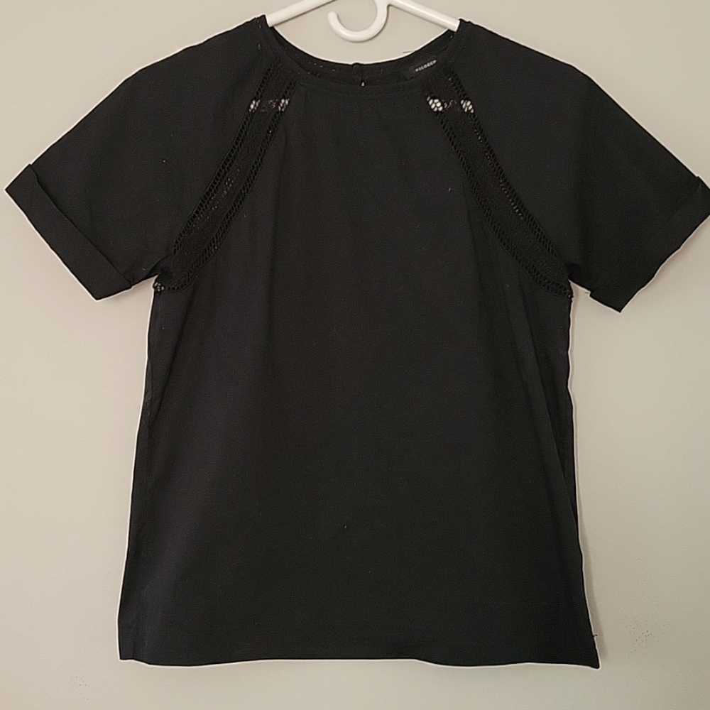 2/$15 Black Short Sleeved Blouse